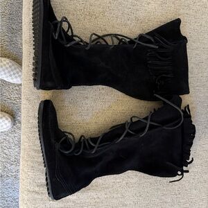 Minnetonka Black Suede Lace-Up Boots